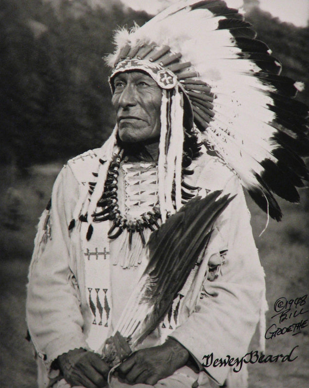 Black Elk: And while I stood there