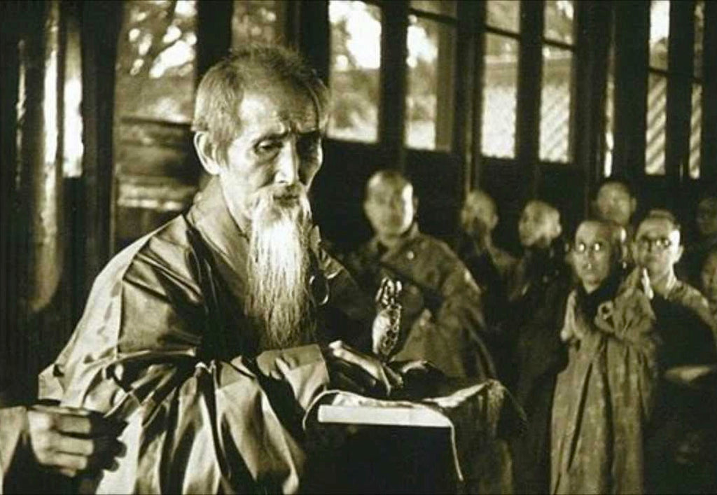 Master Hsu Yun: Years Months Days Hours